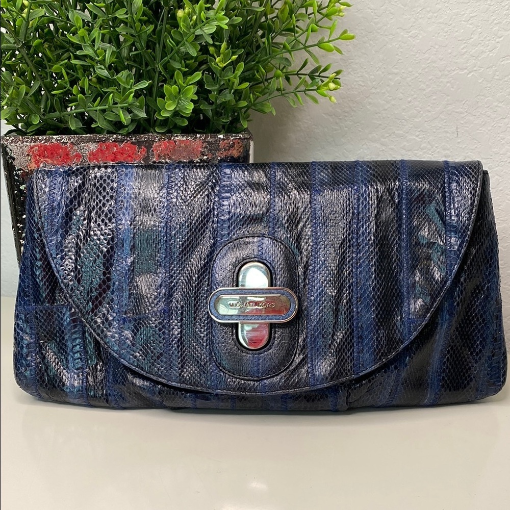 Michael Kors Templeton Clutch with silver-tone hardware Blue snakeskin